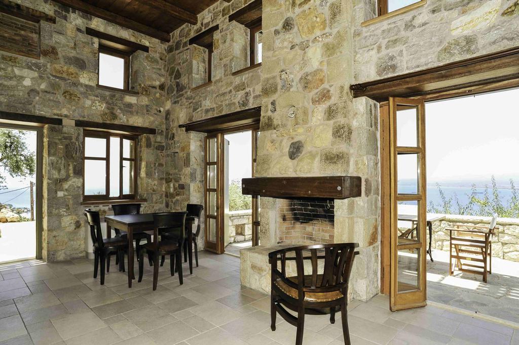 Diotima Homes Kalamata Exterior photo